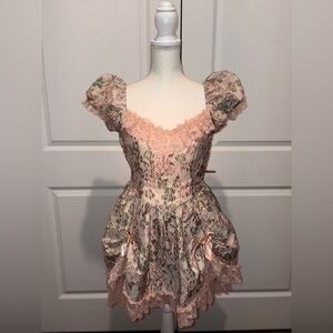 Embroidered Puff Sleeve Dress